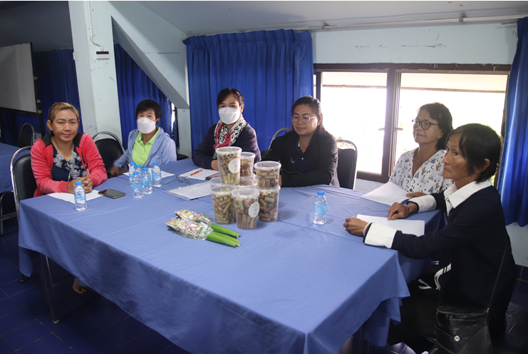สถาบันวิจัยและพัฒนา มหาวิทยาลัยราชภัฏเชียงใหม่ ร่วมกับ มูลนิธิศึกษาพัฒนาชนบท และคณะเทคโนโลยีการเกษตร