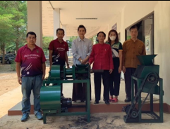 คณะวิจัย โครงการ “การพัฒนานวัตกรรมเพื่อการแก้ปัญหาผักตบชวาในแม่น้ำวังภายใต้หลักปรัชญาเศรษฐกิจพอเพียง