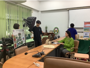 คณะวิจัย โครงการ “การพัฒนานวัตกรรมเพื่อการแก้ปัญหาผักตบชวาในแม่น้ำวังภายใต้หลักปรัชญาเศรษฐกิจพอเพียง